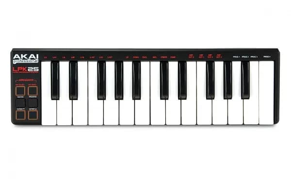 Klawisze midi a tradycyjne instrumenty klawiszowe - jakie są różnice?