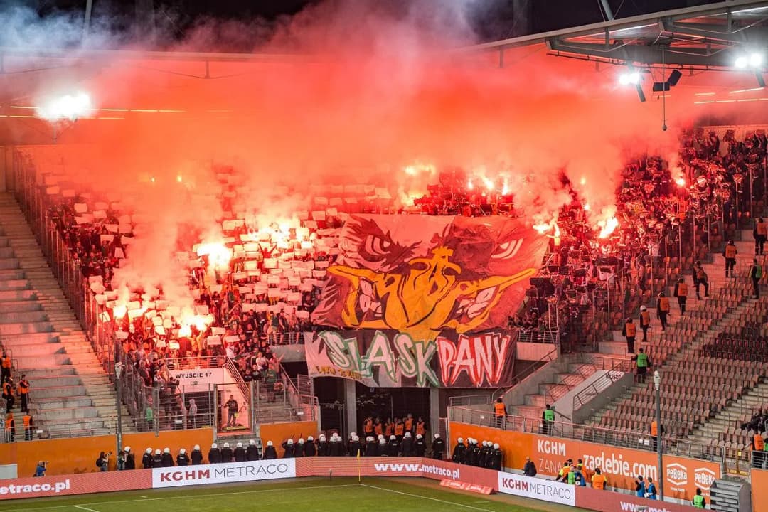 Co oznacza fraza "You Never Walk Alone"? Historia i znaczenie