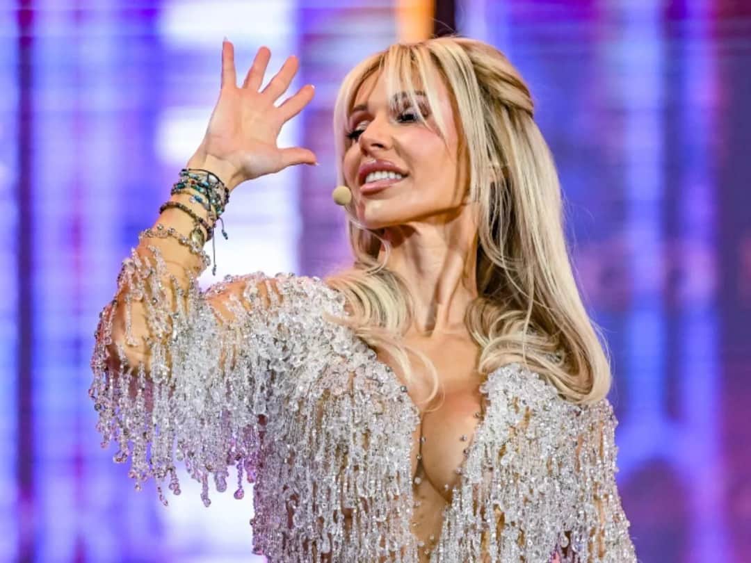 Tak doda obchodzi 40. urodziny: jaki prezent zrobiła fanom