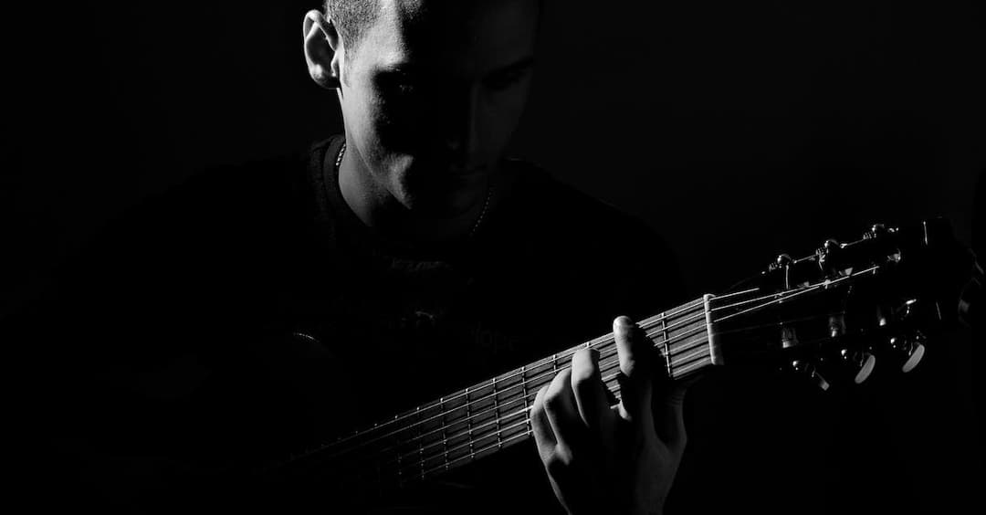 Jak wybrać swój pierwszy instrument muzyczny? Praktyczne wskazówki